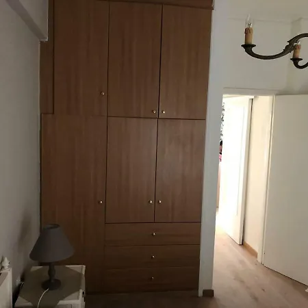 Διαμέρισμα Unique In Near The Beach! Λουτράκι